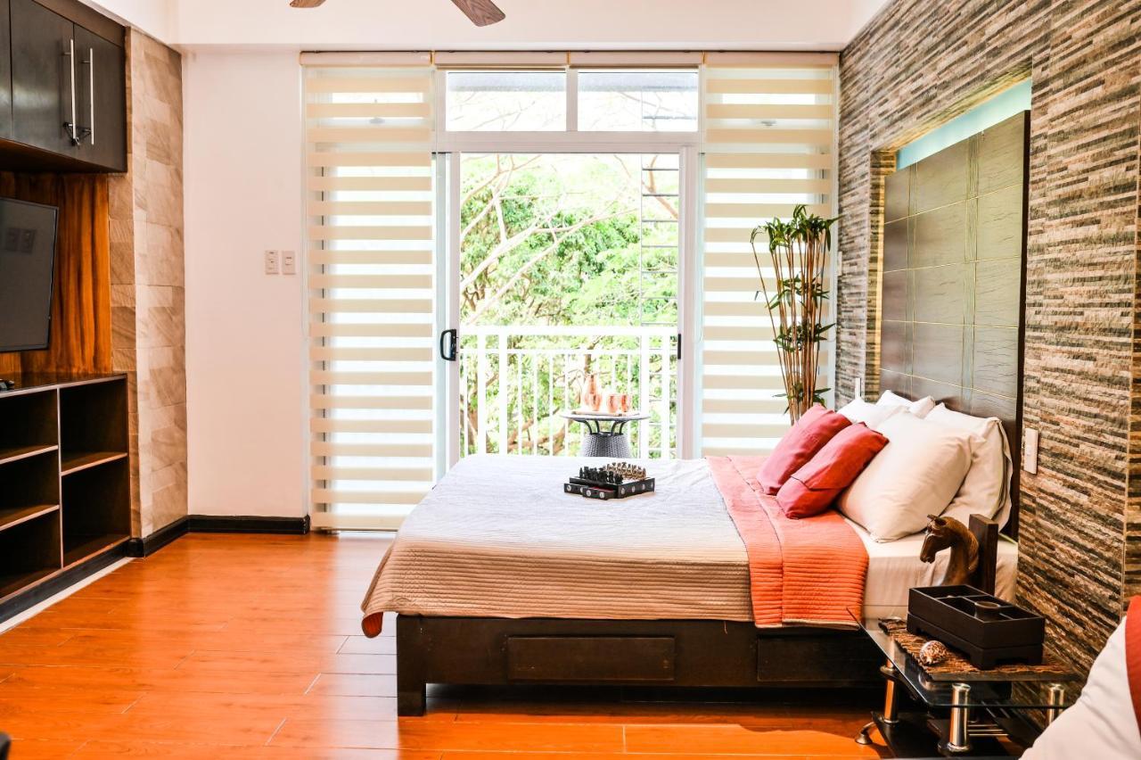 Pico De Loro Hamilo Coast By Beach Homes ناسوجبو المظهر الخارجي الصورة
